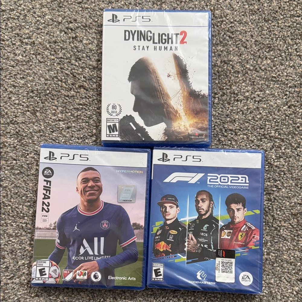 PS5 Game Bundle - Dying Light 2, FIFA 22, F1 2021